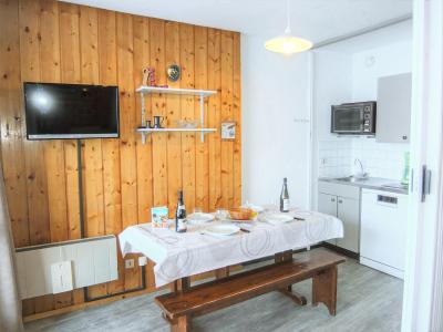 Skiverleih 2-Zimmer-Appartment für 4 Personen (8) - Les Mélèzes - Les Menuires - Appartement