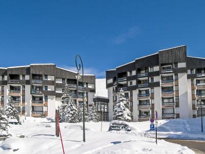 Rent in ski resort Les Mélèzes - Les Menuires - Winter outside