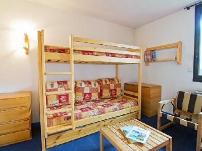 Rent in ski resort 2 room apartment 4 people (1) - Les Soldanelles - Les Menuires - Bunk beds