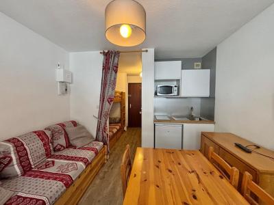 Ski verhuur Studio 3 personen (131) - Résidence Argousier - Les Menuires - Woonkamer