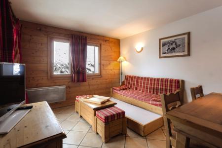 Rent in ski resort Résidence Belambra Club le Hameau des Airelles - Les Menuires - Living room