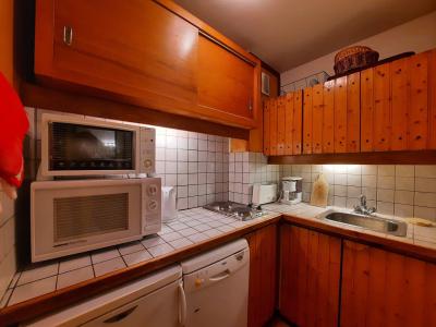 Rent in ski resort 2 room apartment 6 people (11) - Résidence Belledonne - Les Menuires - Kitchen