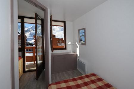 Rent in ski resort 2 room apartment 4 people (328) - Résidence Boedette D - Les Menuires - Bedroom