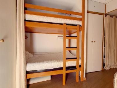 Rent in ski resort Studio cabin 4 people (134) - Résidence Boedette D - Les Menuires - Apartment