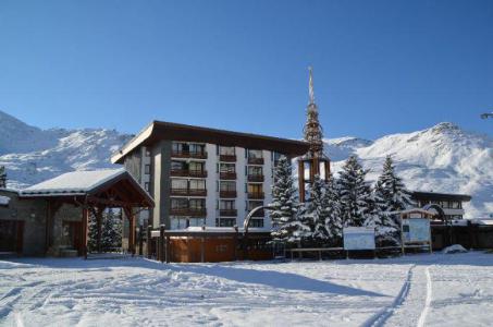 Vacances en montagne Résidence Chanteneige - Les Menuires - Extérieur hiver