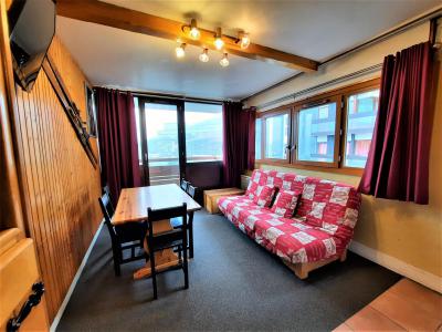 Ski verhuur Appartement 2 kabine kamers 5 personen (514) - Résidence Charmette - Les Menuires - Woonkamer