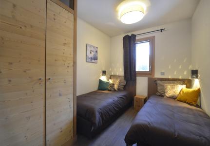 Rent in ski resort Résidence Club MMV le Coeur des Loges - Les Menuires - Bedroom