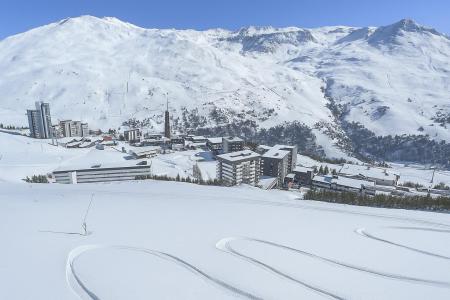 Rent in ski resort 2 room duplex apartment 4 people (928) - Résidence Danchet - Les Menuires - Winter outside