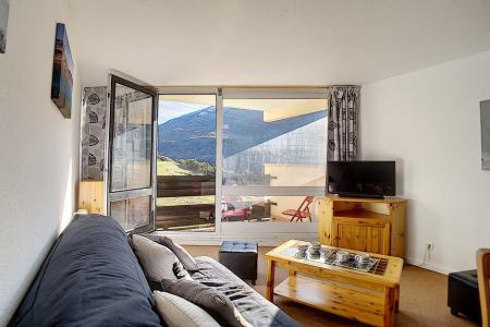 Rent in ski resort 2 room apartment 6 people (312) - Résidence de Caron - Les Menuires - Living room