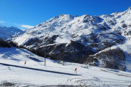 Location au ski Studio 3 personnes (303) - Résidence de Caron - Les Menuires - Extérieur hiver
