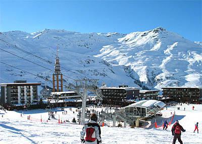 Rent in ski resort Résidence de Peclet - Les Menuires - Winter outside