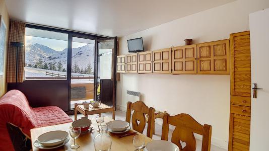 Rent in ski resort 2 room apartment 5 people (AL0104) - Résidence des Alpages - Les Menuires - Living room