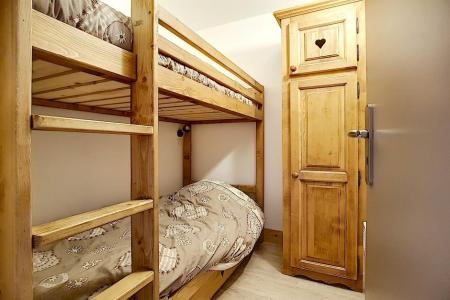 Skiverleih 2-Zimmer-Holzhütte für 6 Personen (AL0R04) - Résidence des Alpages - Les Menuires - Schlafzimmer