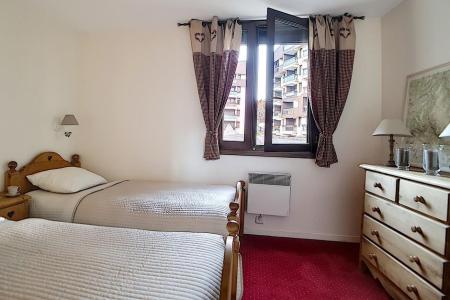 Rent in ski resort 2 room apartment 5 people (330) - Résidence des Origanes - Les Menuires - Bedroom