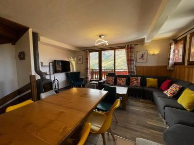Rent in ski resort 6 room triplex apartment 10 people (1 kayleigh) - Résidence Geffriand - Les Menuires - Living room