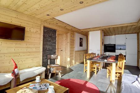 Skiverleih 3-Zimmer-Holzhütte für 8 Personen (61) - Résidence la Biellaz - Les Menuires - Wohnzimmer