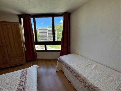 Rent in ski resort 2 room apartment 5 people (607) - Résidence la Grande Masse - Les Menuires - Bedroom