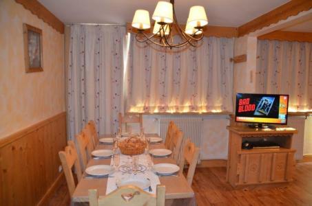 Rent in ski resort 2 room duplex apartment 6 people - Résidence Lauzes - Les Menuires - Table