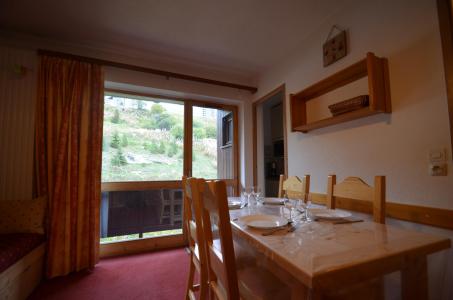 Skiverleih 2-Zimmer-Berghütte für 6 Personen (C137) - Résidence le Jettay - Les Menuires - Wohnzimmer