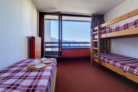 Rent in ski resort 2 room apartment 5 people (212) - Résidence le Lac du Lou - Les Menuires - Bedroom