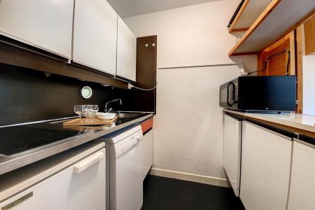 Rent in ski resort 2 room apartment 5 people (212) - Résidence le Lac du Lou - Les Menuires - Kitchen