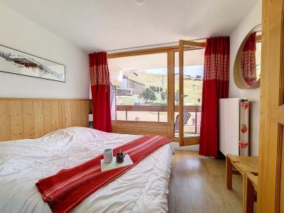 Rent in ski resort 2 room apartment 6 people (LC0006) - Résidence le Lac du Lou - Les Menuires - Bedroom