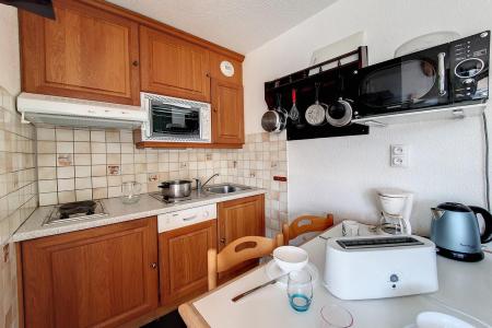 Rent in ski resort 2 room apartment 4 people (202) - Résidence le Median - Les Menuires - Kitchen