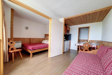 Rent in ski resort 2 room apartment 4 people (218) - Résidence le Median - Les Menuires - Living room