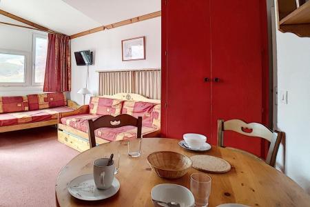 Rent in ski resort 2 room apartment 4 people (503) - Résidence le Median - Les Menuires - Apartment