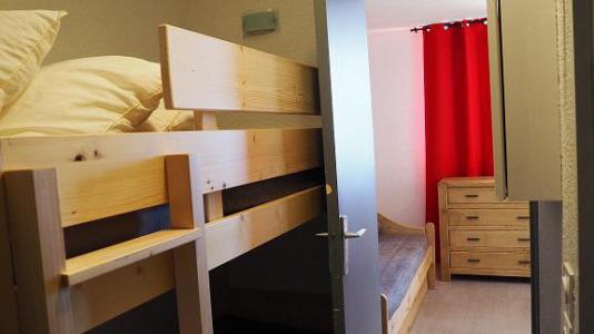 Rent in ski resort Studio sleeping corner 3 people (212) - Résidence le Median - Les Menuires - Cabin