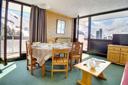 Rent in ski resort 3 room apartment 8 people (86) - Résidence le Pelvoux - Les Menuires - Living room