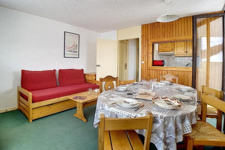 Skiverleih 3-Zimmer-Appartment für 8 Personen (86) - Résidence le Pelvoux - Les Menuires - Wohnzimmer