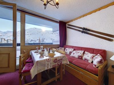 Rent in ski resort Studio 2 people (72) - Résidence le Pelvoux - Les Menuires - Apartment
