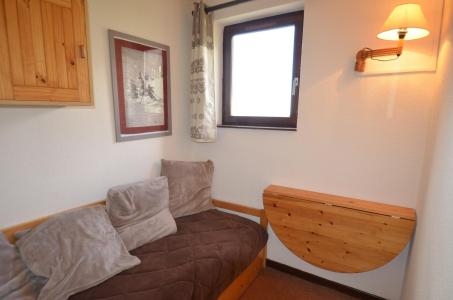 Ski verhuur Appartement 3 kamers 5 personen (2604) - Résidence le Ski Soleil - Les Menuires - Woonkamer