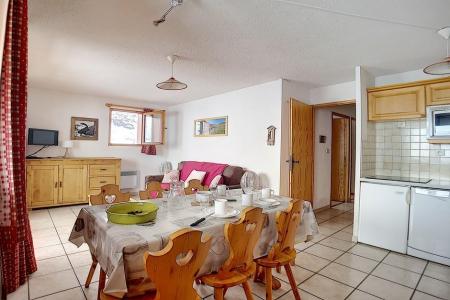 Rent in ski resort 3 room apartment 6 people (4) - Résidence le Tétras Lyre - Les Menuires - Apartment