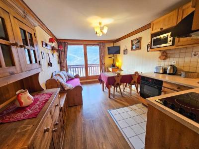 Ski verhuur Appartement 2 kamers 4 personen (1010) - Résidence le Valmont - Les Menuires - Woonkamer