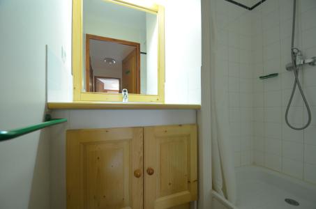 Location au ski Appartement 3 pièces 6 personnes (505) - Résidence le Valmont - Les Menuires - Salle de bain
