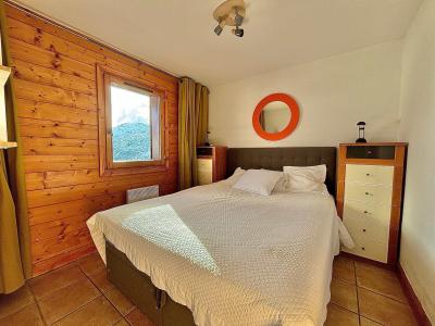 Rent in ski resort 2 room apartment cabin 4 people (11) - Résidence les Alpages de Reberty - Les Menuires - Bedroom