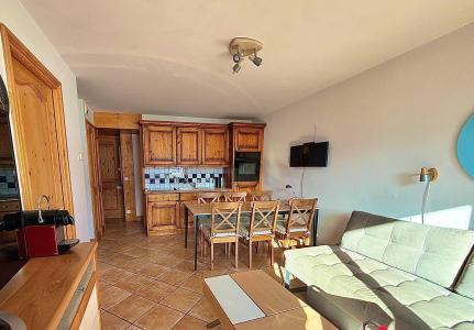 Rent in ski resort 2 room apartment cabin 4 people (11) - Résidence les Alpages de Reberty - Les Menuires - Living room