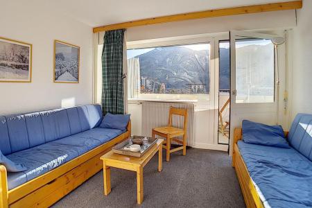 Rent in ski resort 2 room apartment 6 people (115) - Résidence les Aravis - Les Menuires - Living room