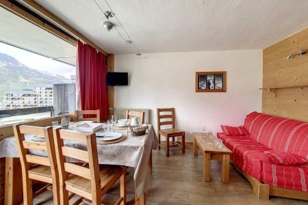 Skiverleih 2-Zimmer-Appartment für 4 Personen (0111) - Résidence les Aravis - Les Menuires - Wohnzimmer