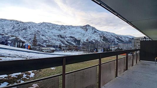Rent in ski resort 3 room apartment 8 people (220) - Résidence les Aravis - Les Menuires - Balcony