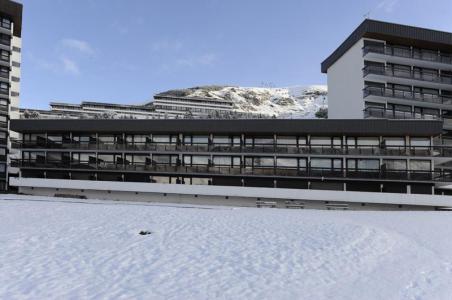 Location au ski Résidence les Aravis - Les Menuires - Extérieur hiver
