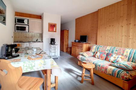 Rent in ski resort Studio cabin 4 people (1315) - Résidence les Asters C6 - Les Menuires - Living room