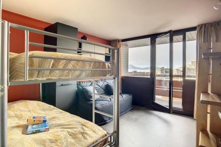 Rent in ski resort 2 room apartment 6 people (310) - Résidence les Charmettes - Les Menuires - Bedroom