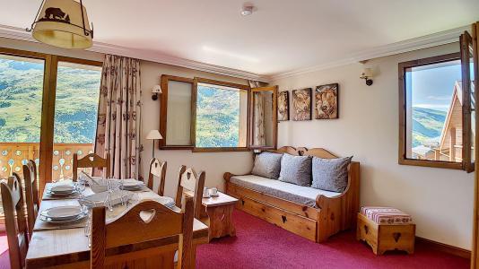 Rent in ski resort 3 room apartment 6 people (3) - Résidence les Cristaux - Les Menuires - Living room