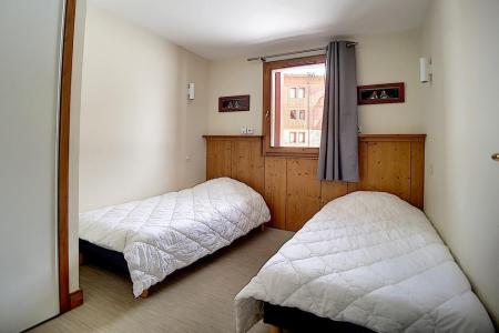 Rent in ski resort 4 room apartment 8 people (26) - Résidence les Cristaux - Les Menuires - Bedroom