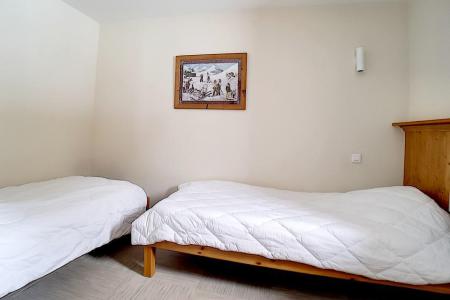 Skiverleih 4-Zimmer-Appartment für 8 Personen (25) - Résidence les Cristaux - Les Menuires - Schlafzimmer