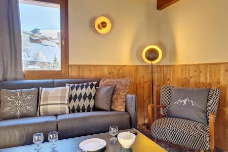 Rent in ski resort 5 room duplex apartment 10 people (8) - Résidence les Cristaux - Les Menuires - Living room
