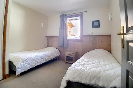 Ski verhuur Appartement 3 kamers 6 personen (24) - Résidence les Cristaux - Les Menuires - Kamer